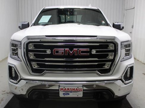 Used 2019 GMC Sierra 1500 SLT image 2