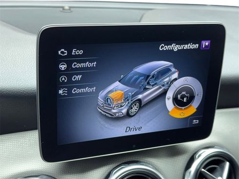 Used 2020 Mercedes-Benz GLA 250 image 24