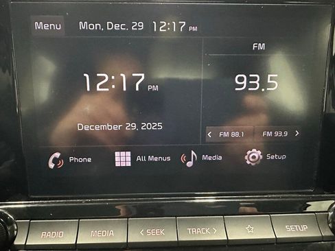 Used 2024 Kia Forte LXS image 25