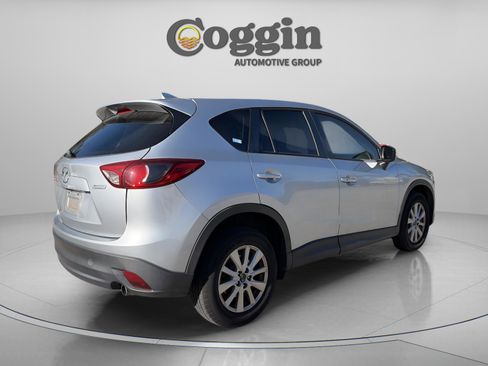 Used 2016 MAZDA CX-5 Touring image 5