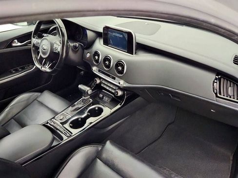 Used 2021 Kia Stinger GT-Line RWD image 23