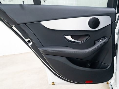 Used 2021 Mercedes-Benz C 300 Sedan image 25