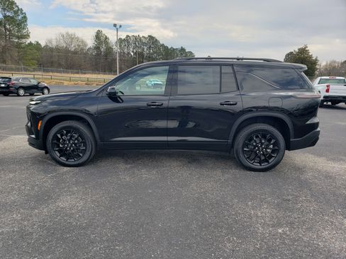 New 2026 Chevrolet Traverse LT w/ Midnight/Sport Edition image 6