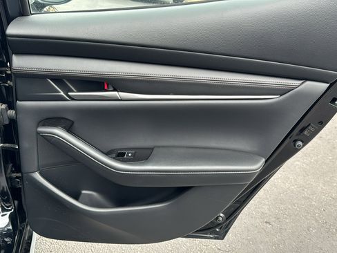 Certified 2025 MAZDA MAZDA3 s Sport image 20