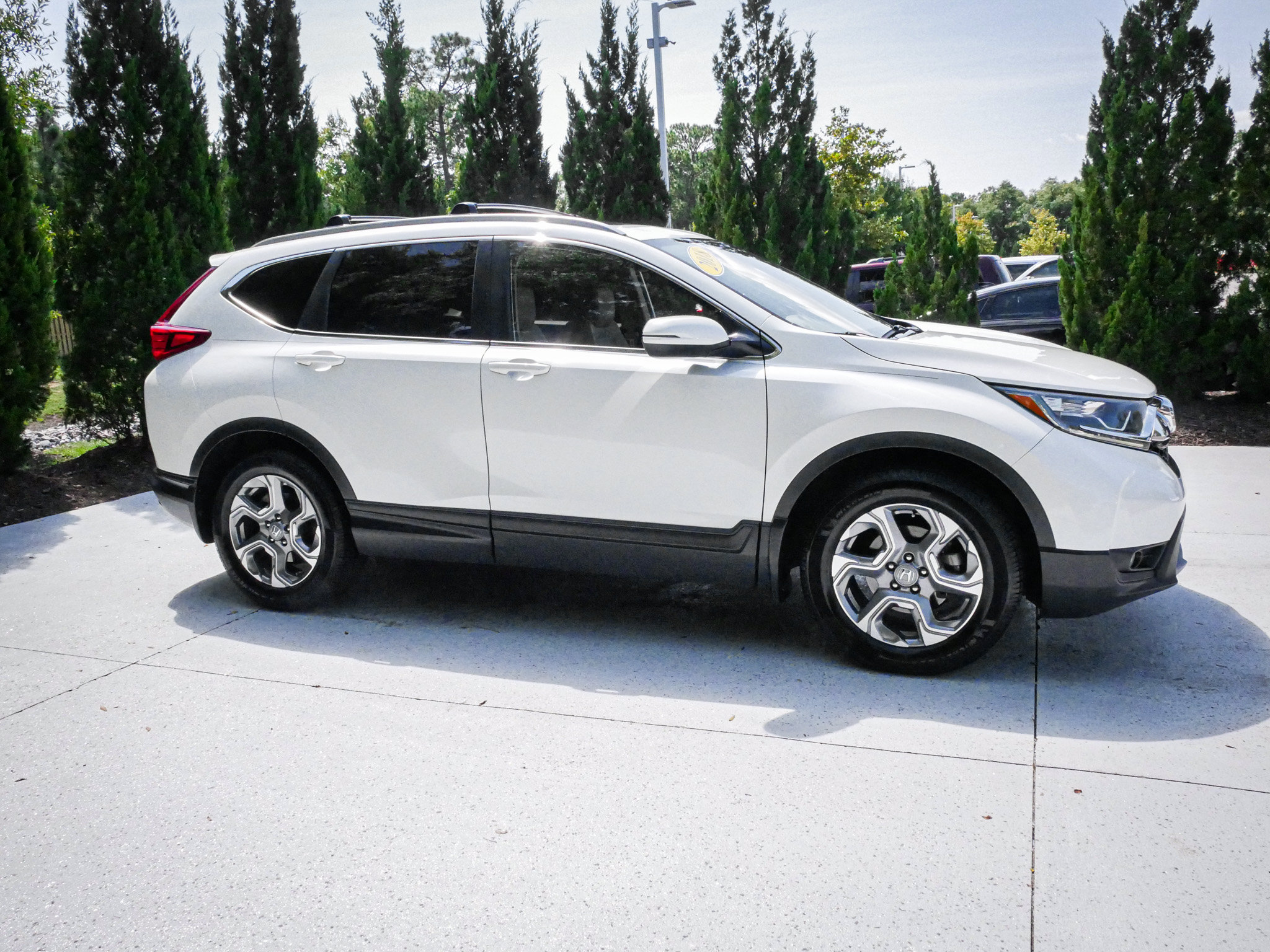 Used 2018 Honda CR-V EX-L image 11