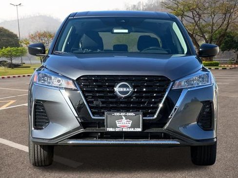 Certified 2025 Nissan Kicks Play S FWD image 5