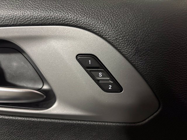 Used 2025 Chrysler Pacifica Select FWD image 20