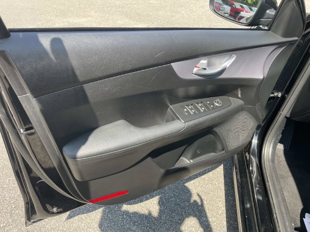 Used 2024 Kia Forte LXS FWD image 18