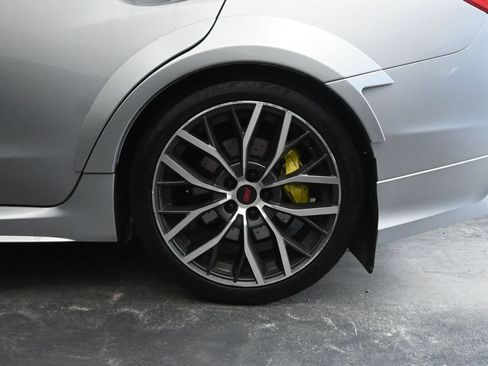 Used 2019 Subaru WRX STI AWD/4WD image 12