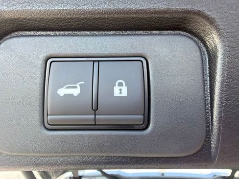 New 2026 Nissan Rogue Dark Armor AWD/4WD image 17