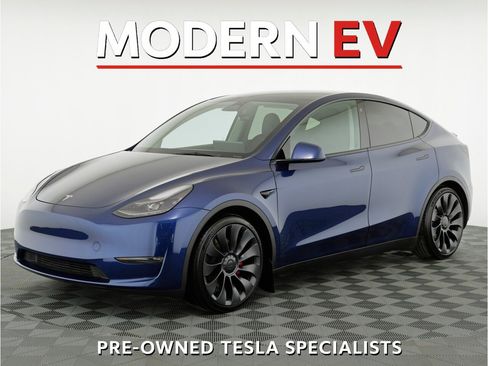 Used 2023 Tesla Model Y Performance image 1