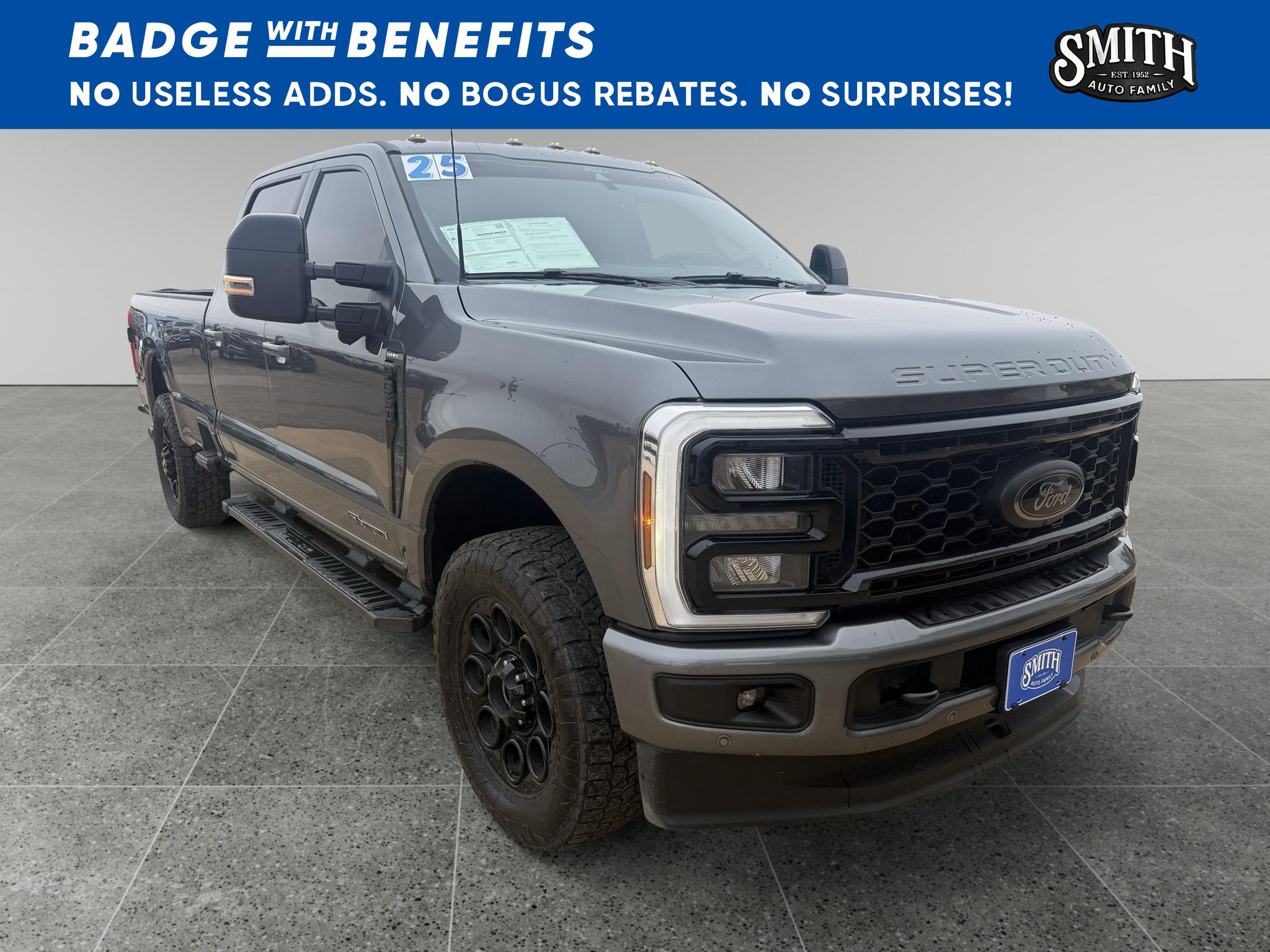 Used 2025 Ford F350 Lariat w/ Lariat Ultimate Package AWD/4WD image 1