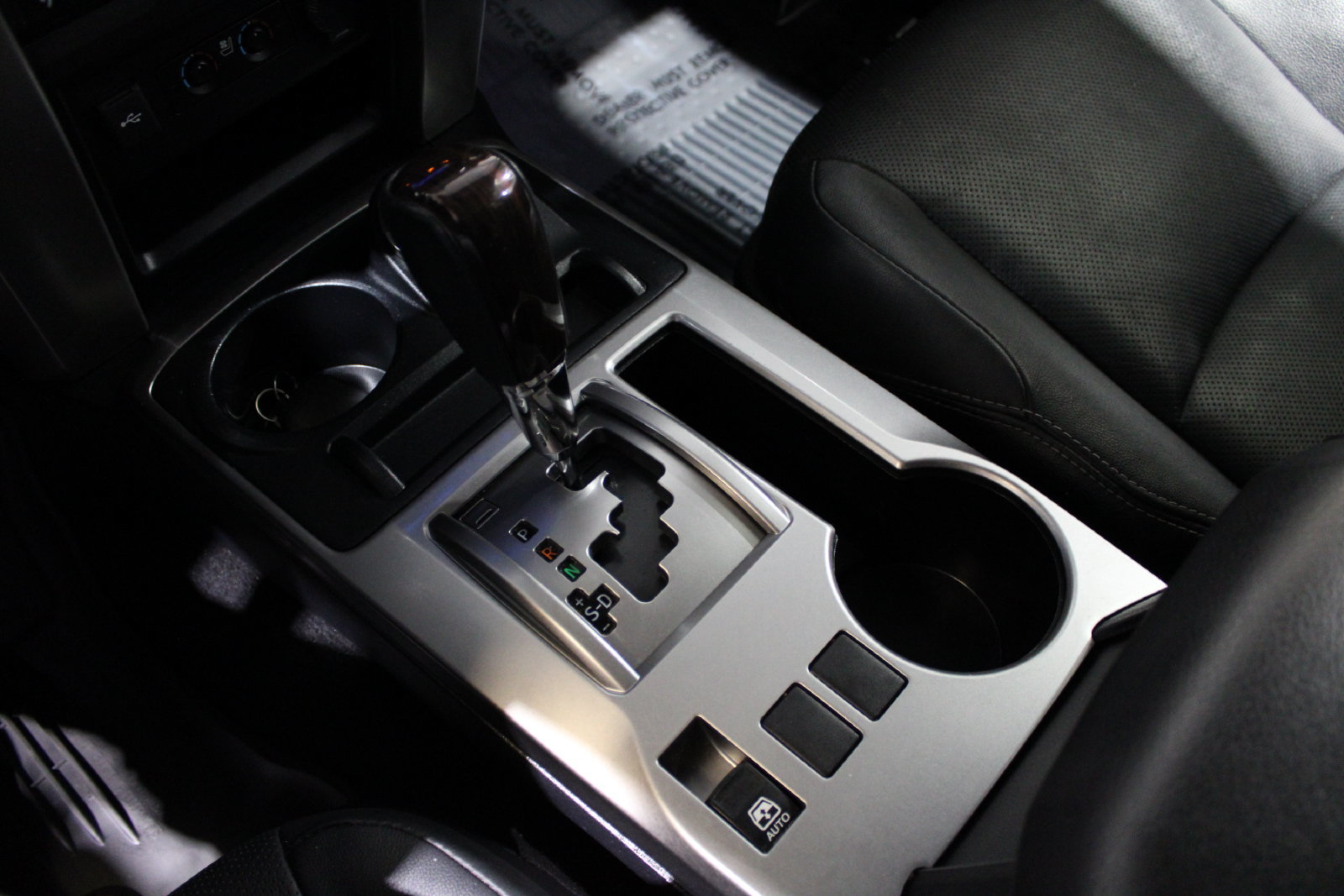 Used 2023 Toyota 4Runner Limited AWD/4WD image 31
