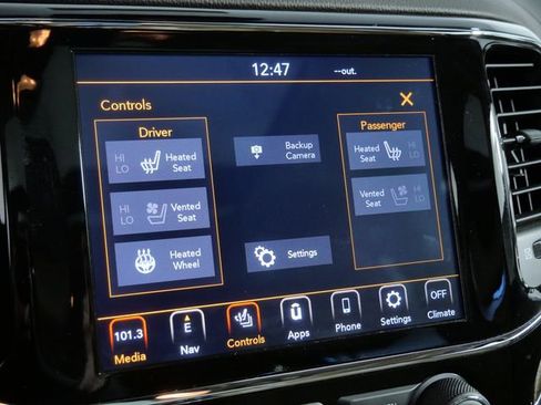 Used 2021 Jeep Grand Cherokee Overland image 22