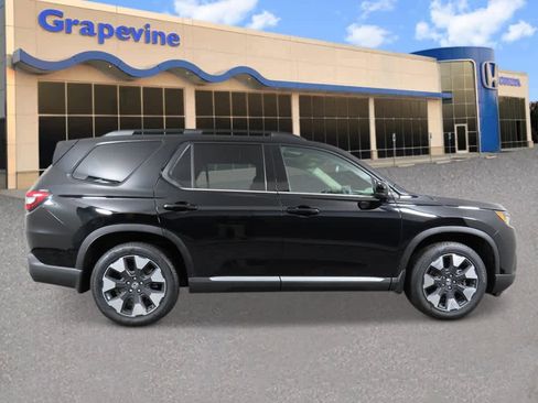 New 2026 Honda Pilot Elite image 6