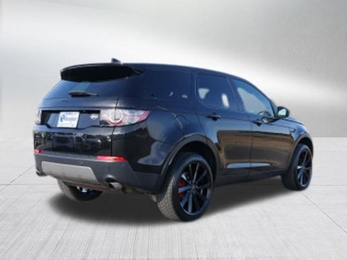 Used 2019 Land Rover Discovery Sport SE image 3
