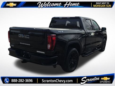 Certified 2022 GMC Sierra 1500 Elevation w/ LPO, Elevation Black Package AWD/4WD image 5