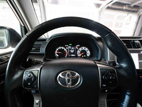 Used 2023 Toyota 4Runner Limited image 15