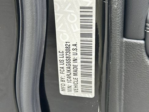 New 2025 Jeep Grand Cherokee L Altitude image 33