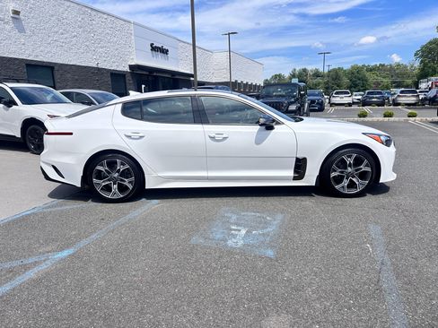 Used 2020 Kia Stinger GT-Line w/ Sun & Sound Package AWD/4WD image 11