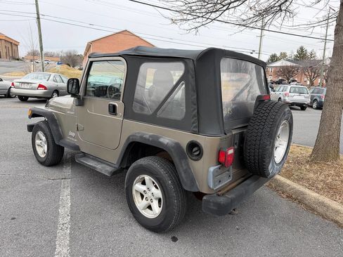 Used 2004 Jeep Wrangler Sport w/ 30" Tire & Wheel Group image 7