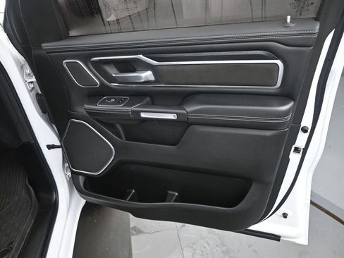 Used 2023 RAM 1500 Laramie image 20