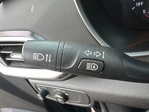 Used 2022 Chevrolet TrailBlazer LS image 11