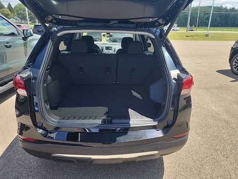 Used 2023 Chevrolet Equinox LT AWD/4WD image 17