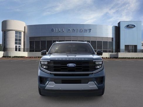 New 2026 Ford Expedition Platinum w/ Driver's Package AWD/4WD image 7