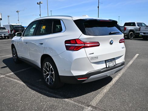 Used 2026 BMW X3 xDrive30i w/ Premium Package AWD/4WD image 8