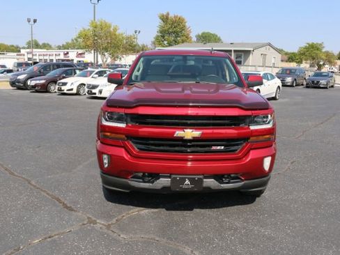 Used 2018 Chevrolet Silverado 1500 LT w/ All Star Edition image 12