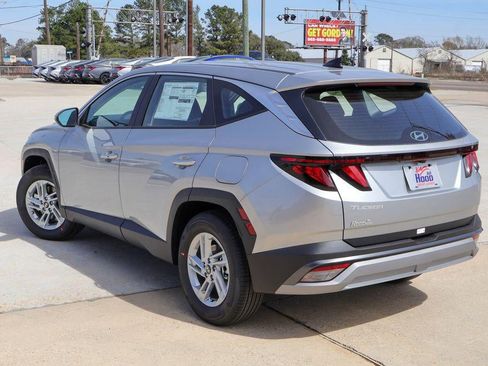 New 2026 Hyundai Tucson SE image 2