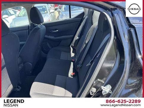 Used 2023 Nissan Sentra SV FWD image 12