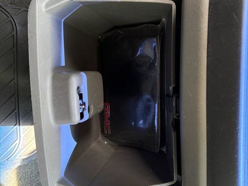 Used 2003 GMC Savana 1500 w/ Preferred Equipment Group 3 RWD image 53