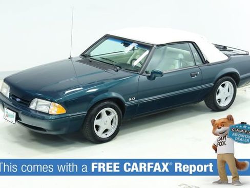 Used 1990 Ford Mustang LX image 2