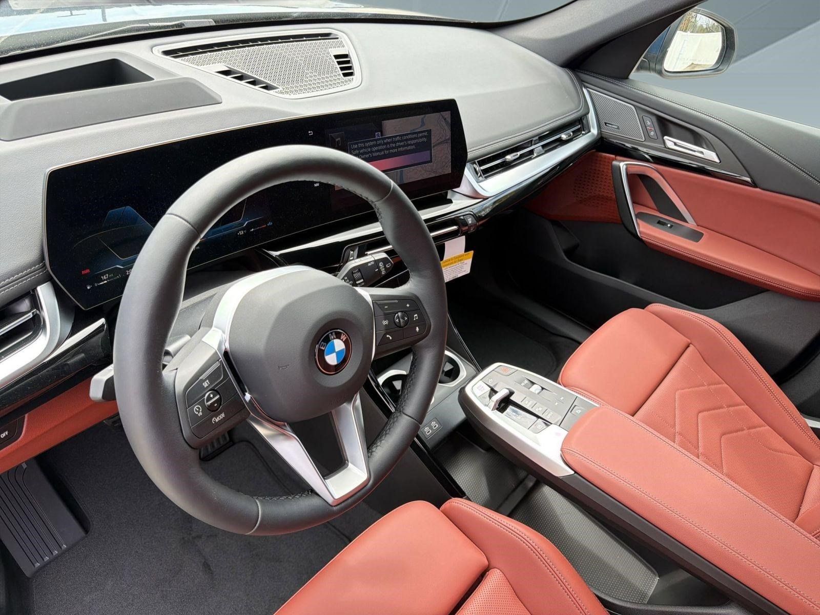 Used 2026 BMW X1 xDrive28i w/ Technology Package AWD/4WD image 4