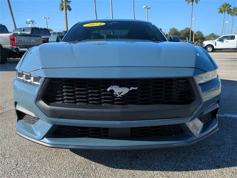 Used 2024 Ford Mustang Coupe image 9