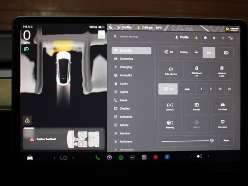 Used 2023 Tesla Model Y Long Range image 5