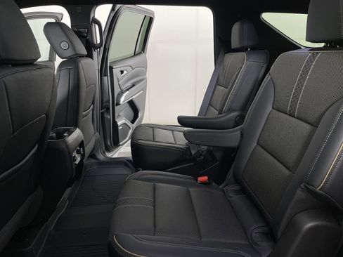 New 2026 Chevrolet Traverse High Country w/ LPO, Floor Liner Package image 87