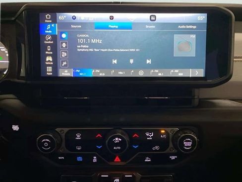 Used 2024 Jeep Wrangler Willys 4xe image 55