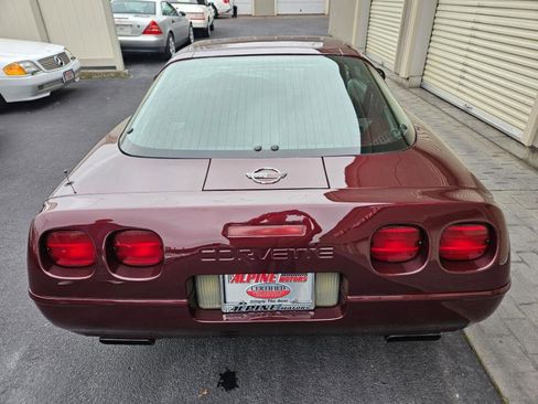 Used 1993 Chevrolet Corvette Coupe image 14