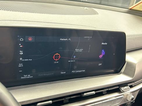 Used 2024 Kia Telluride S w/ S Sunroof Package FWD image 19