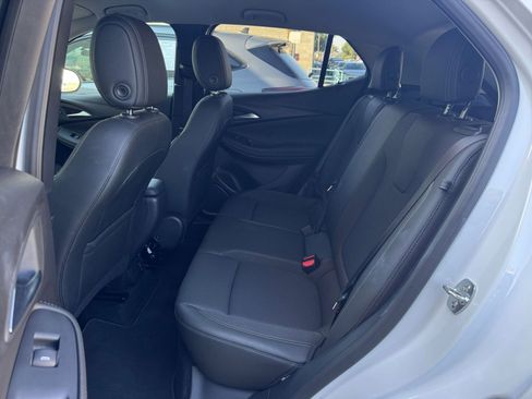 Used 2025 Buick Encore GX Preferred image 23