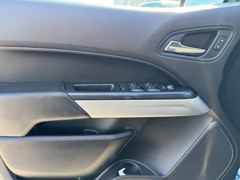Certified 2019 Chevrolet Colorado LT w/ LT Convenience Package image 18
