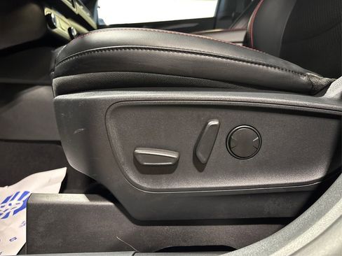 Certified 2025 Ford Escape ST-Line image 28