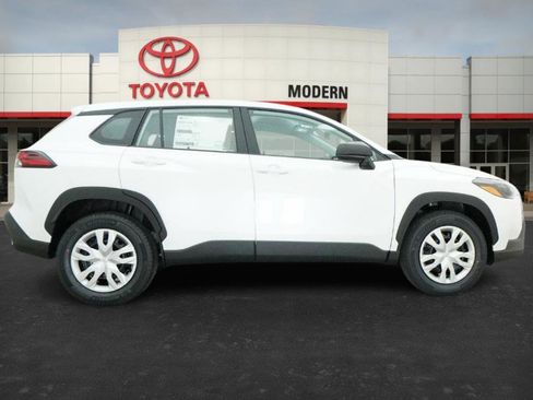 New 2026 Toyota Corolla Cross L image 26