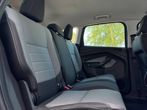 Used 2019 Ford Escape S FWD image 28