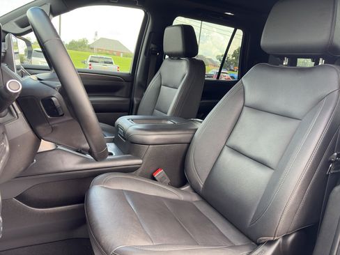 Used 2023 Chevrolet Tahoe LT AWD/4WD image 12
