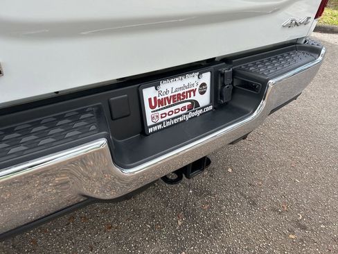 Used 2025 RAM 3500 Laramie image 22