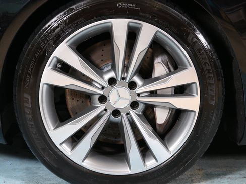 Used 2016 Mercedes-Benz S 550 4MATIC Sedan w/ Premium Package image 24